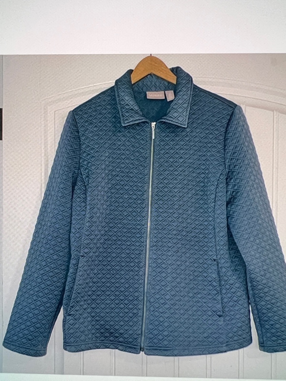 Chico’s Quilted Zip Up Cardigan Jacket